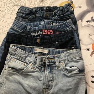 Lot of size 10 girls jeans- 3 Gap, 1 Levi